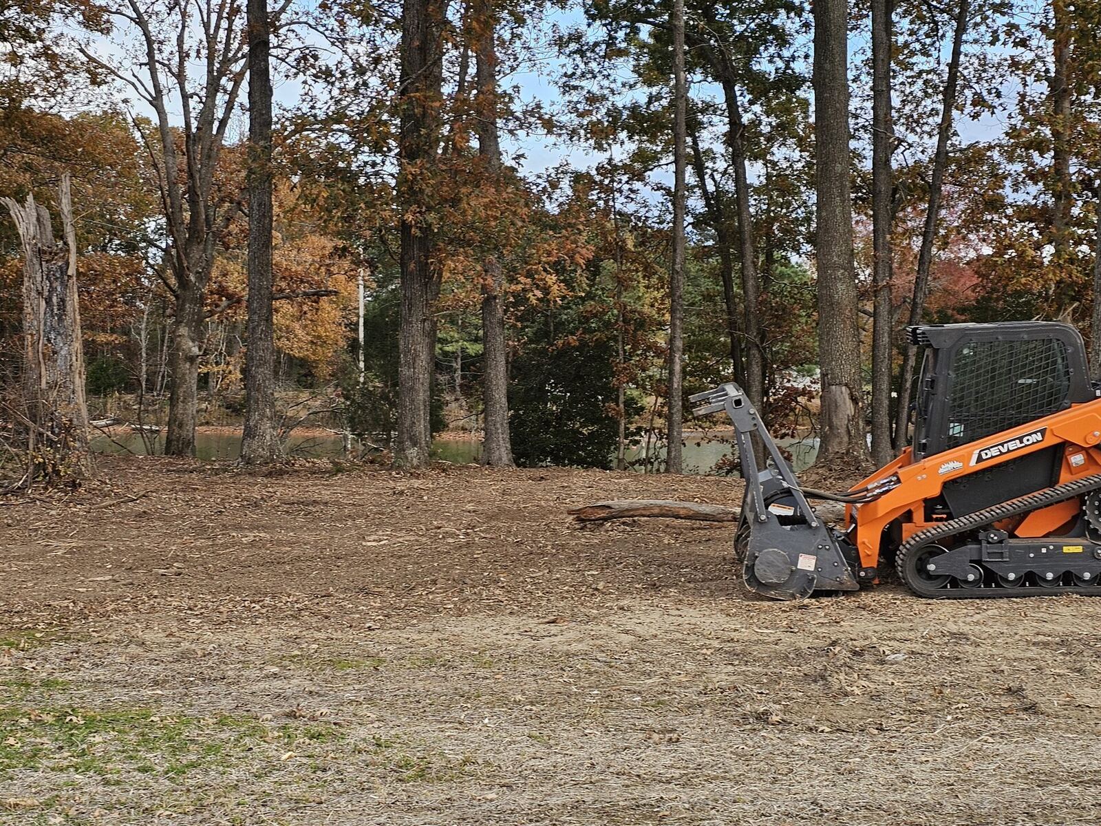 Residential gravel driveway installation in the Northern Neck of Virginia